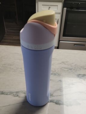 Owala Pastel Stainless Water Bottle - Lavender with Cream & Peach Lid